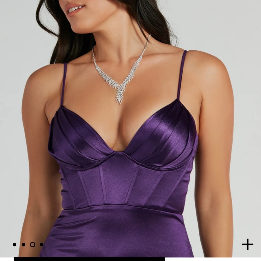 Long purple dress corset